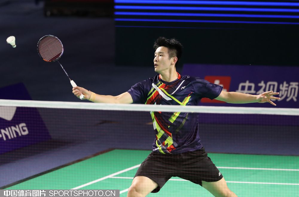 黄潜引进韦 黄潜引进韦