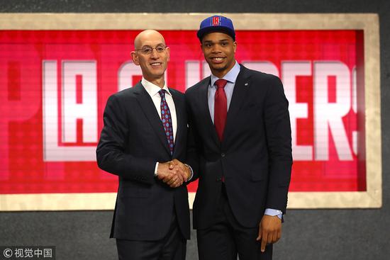 在当今这个 在当今这个