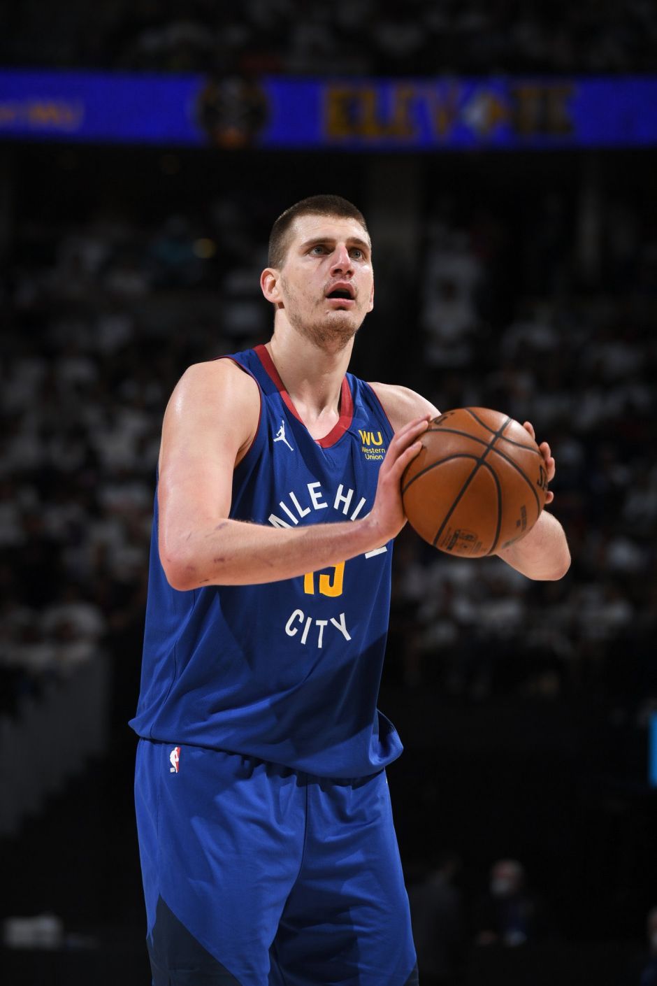 对阵活塞此 对阵活塞此